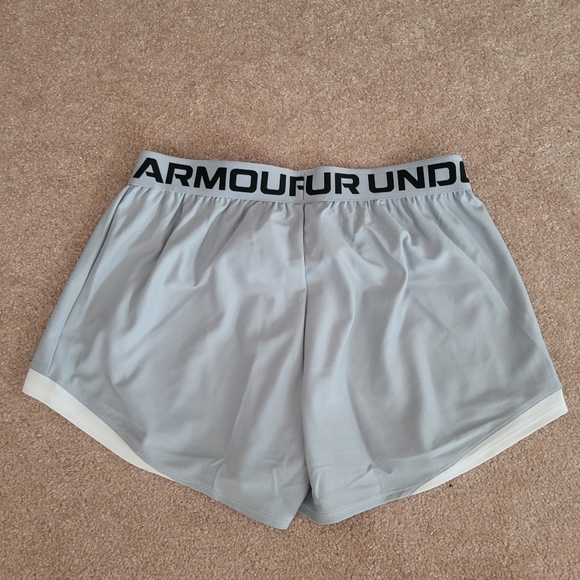 Under armour shorts - Picture 2 of 4